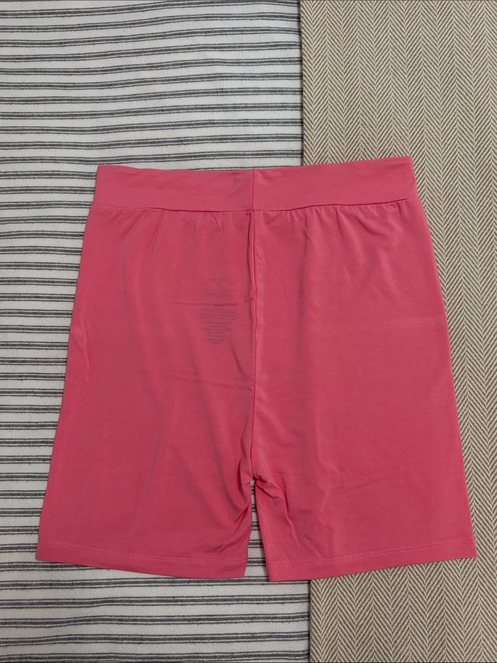 Tatum Moon Bamboo T-Shirt and Biker Shorts Set Pink Summer Beach Girls 12/14 - Picture 9 of 12